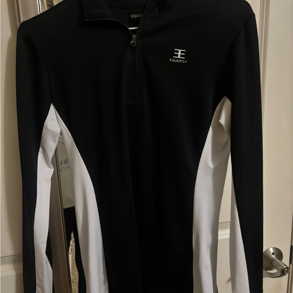 Equestry Black and White Long Sleeve Top